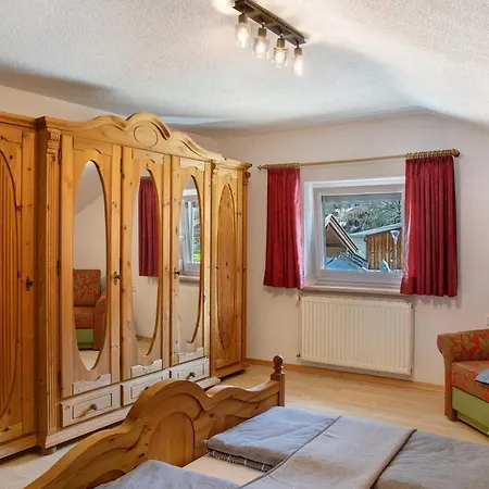 Hof Almfrieden - Dormitz * 那塞雷思